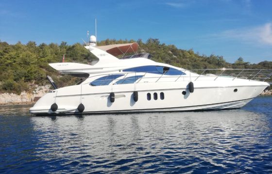 Azimut 62 Fly