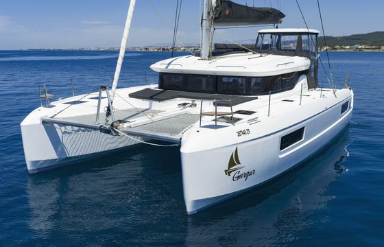 Lagoon 43