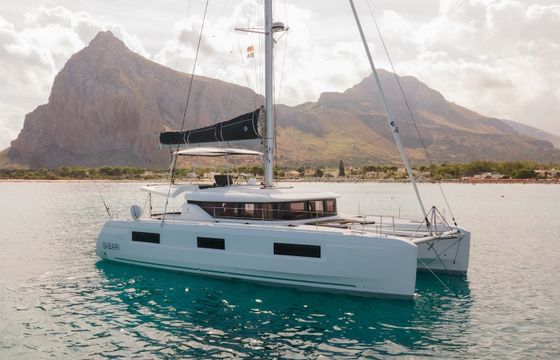 Lagoon 46