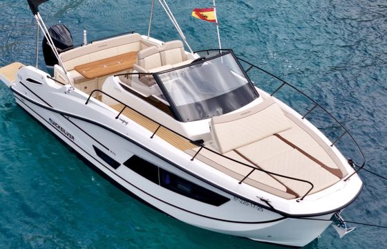 Quicksilver Activ 875 Sundeck