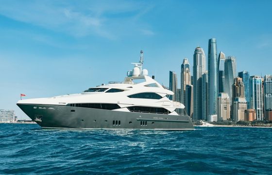Azimut Freedom