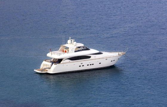 Luxury Yacht 2006