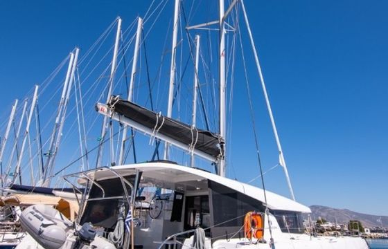 Lagoon 42