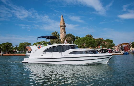 Houseboat Holidays Italia S.R.L. Minuetto 8