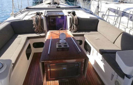 Dufour 520 GL (5 Cab.)