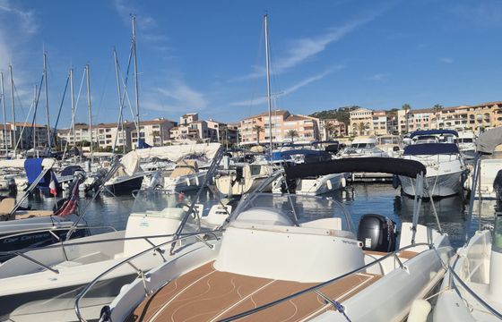 Bénéteau Flyer 5.5 SUNdeck