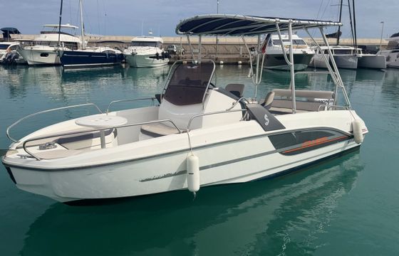 Bénéteau Flyer 6.6 SPACEdeck