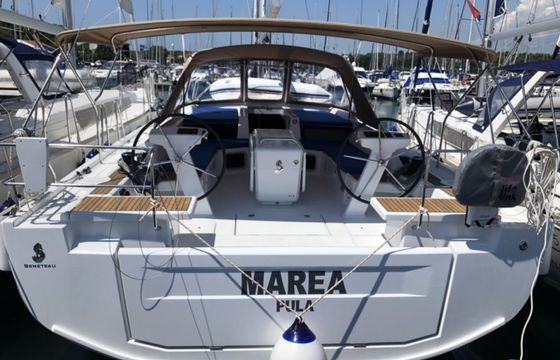 Bénéteau Oceanis 51.1