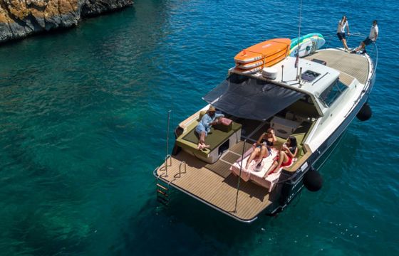 Sea Ray 390