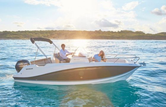 Quicksilver Activ 605 Open