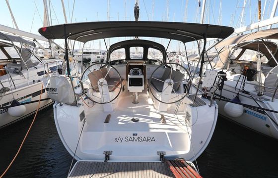 Bavaria Cruiser 37