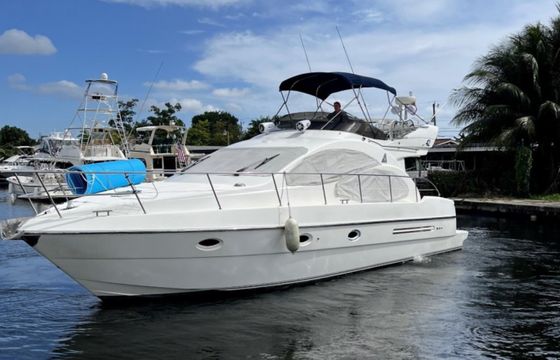 Azimut 42 Fly