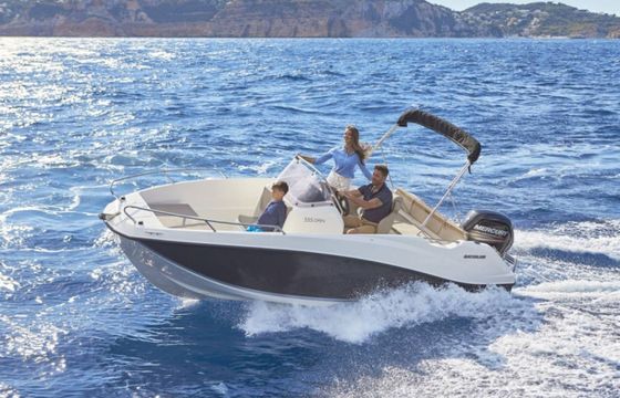 Quicksilver Activ 555 Open