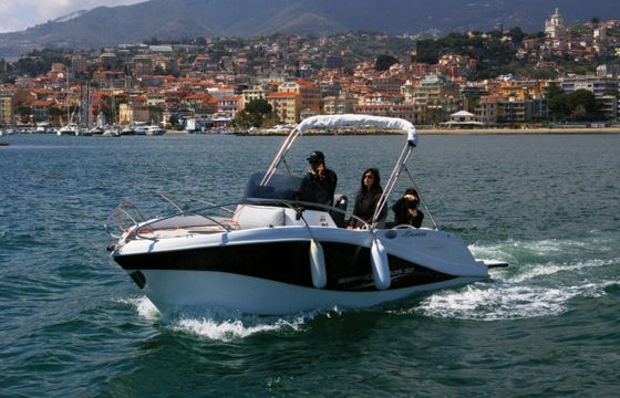 Okiboats Barracuda 595