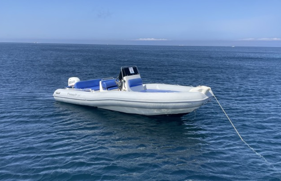 Marlin Boat 18