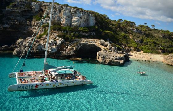 Fountaine Pajot Tahiti 75