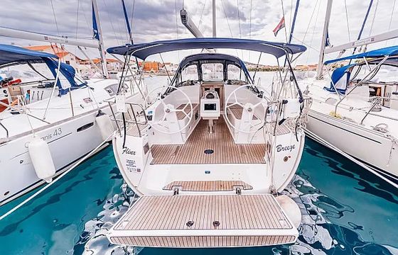 Bavaria Cruiser 37