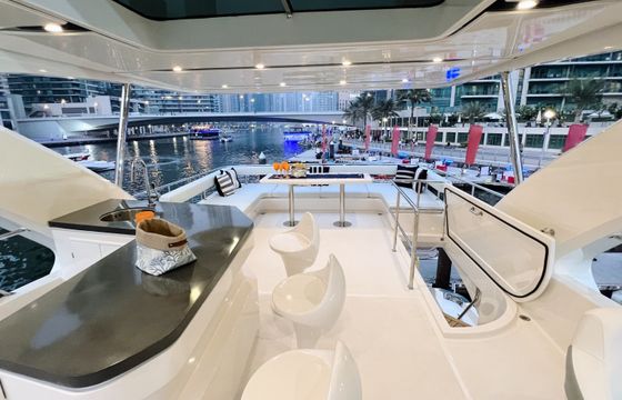 Azimut X32