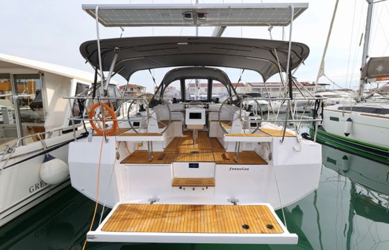 Bavaria C38