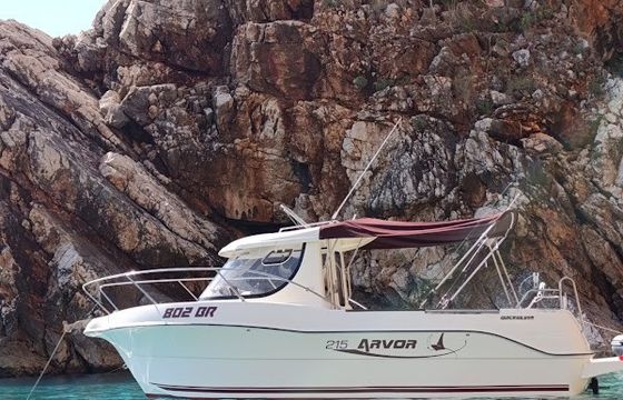 Quicksilver Arvor 215 AS