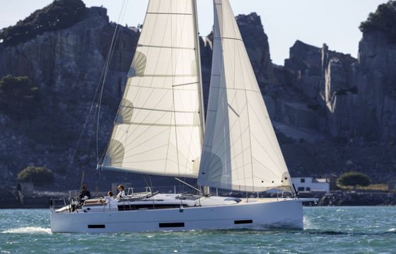 Dufour 390 Grand Large