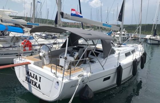 Hanse 455