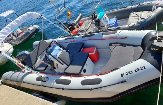 Zodiac Pro Open 470