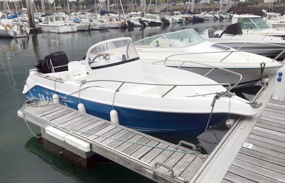 Quicksilver 550 Commander