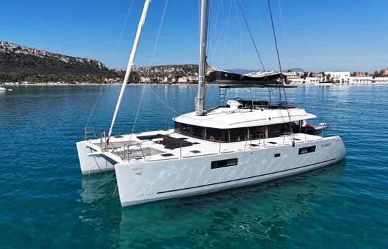 Lagoon 560