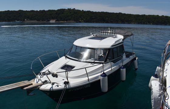 Jeanneau Merry Fisher 795