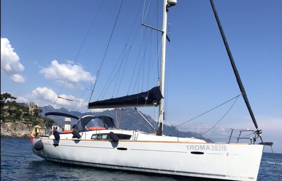 Bénéteau Oceanis 43
