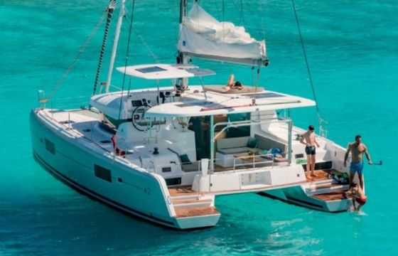 Lagoon 42