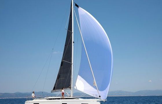 Bavaria C38
