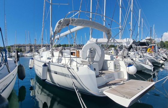 Bavaria Cruiser 36