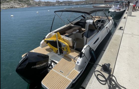 Quicksilver Activ 755 Cruiser