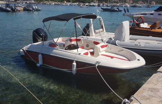 Bayliner E16