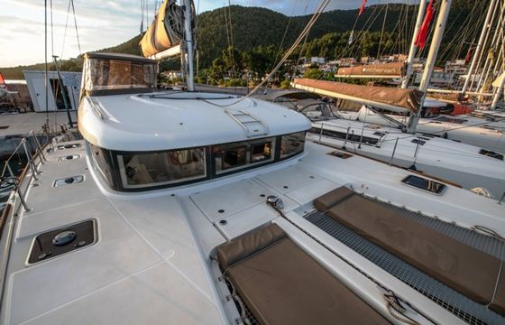 Lagoon 40