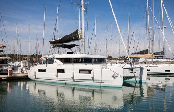 Lagoon 46