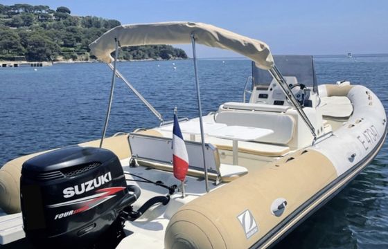 Zodiac Club 750