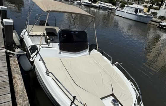 Bénéteau Flyer 6.6 SUNdeck
