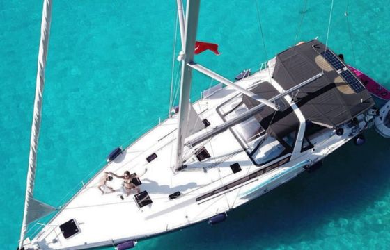 Bénéteau Oceanis 48