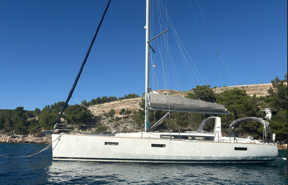 Bénéteau Oceanis 45