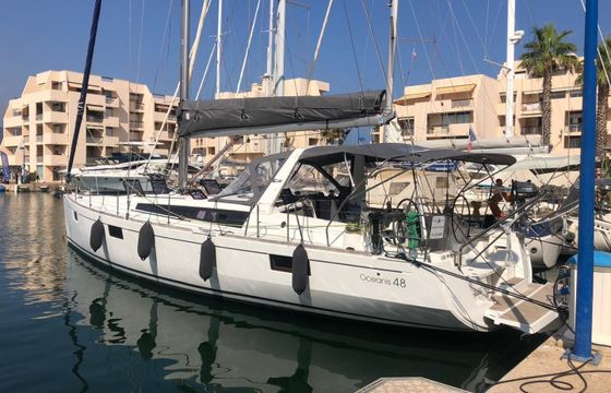 Bénéteau Oceanis 48