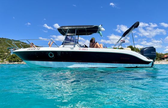 Sessa Marine Key Largo 20