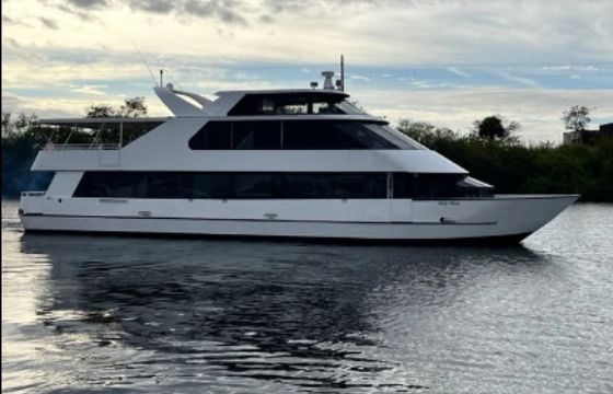 Skipper Liner 90