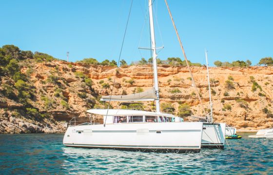 Lagoon 400 S2