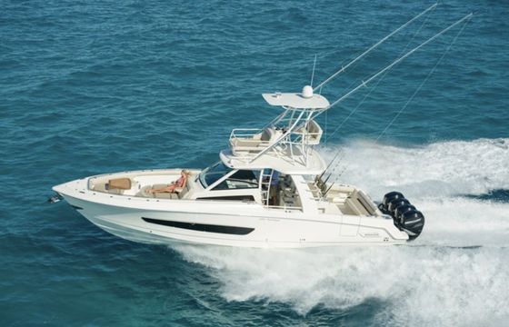 Boston Whaler 420 Outrage