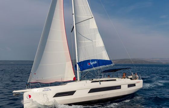 Dufour 44