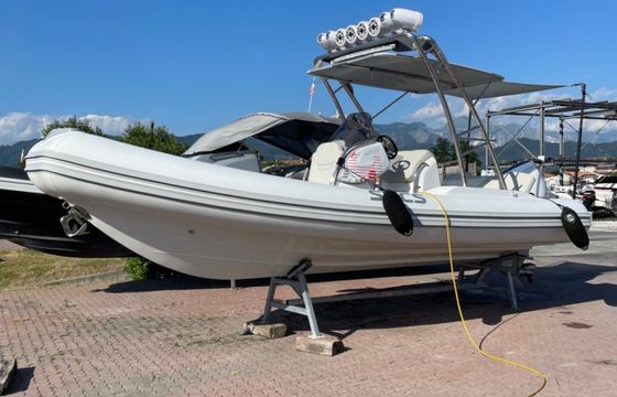 Sacs Strider 8