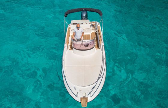 Sessa Marine Key Largo 20